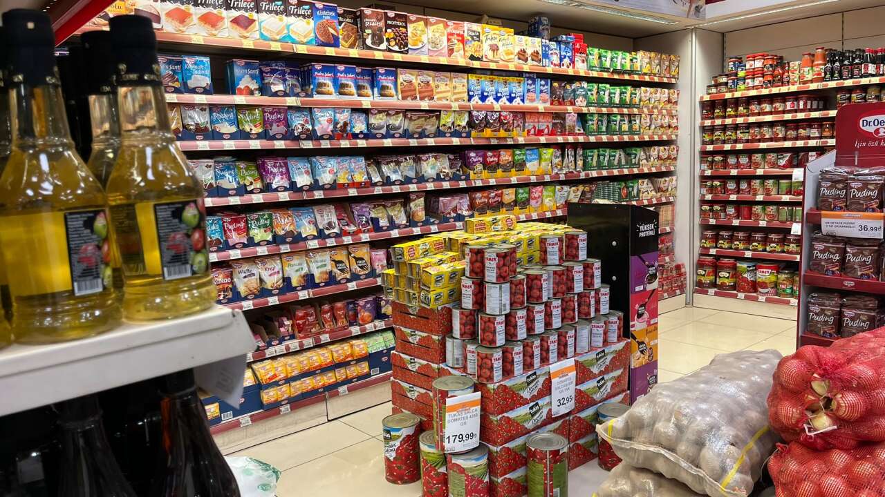 Konya’da market raflarında büyük indirim başladı 9